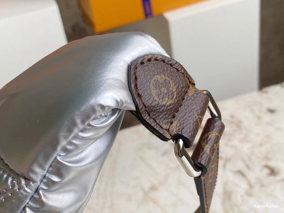 MAXI LOUIS BUMBAG VUITTON 0817